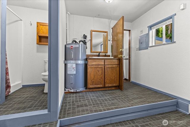 6112 202nd Place NE, Arlington, WA 98223