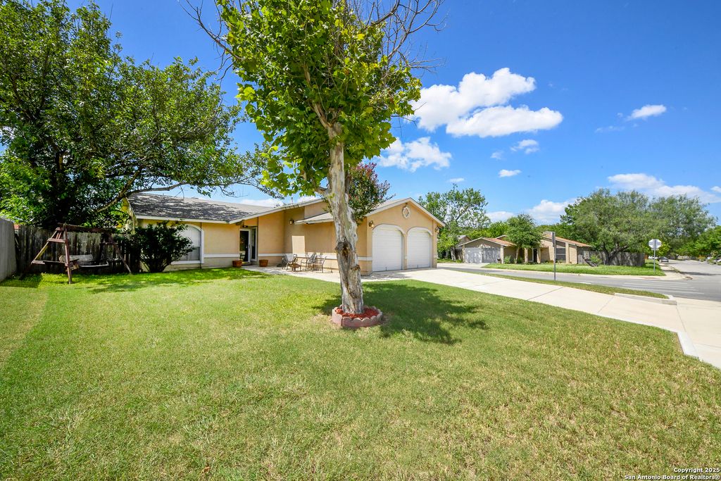 11403 Jarbo Pass, San Antonio, TX 78245