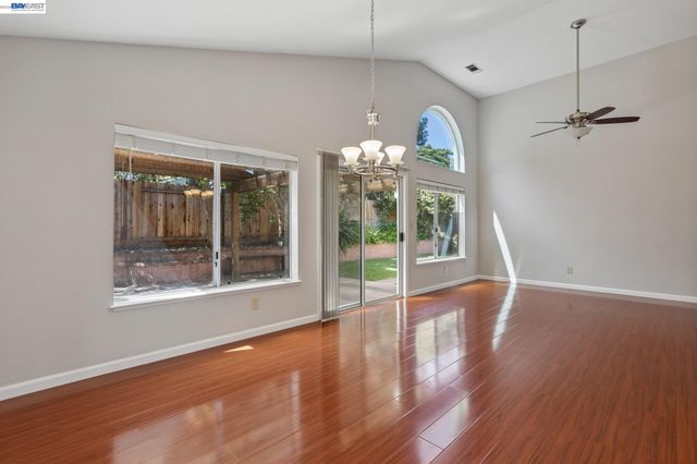1846 Bayberry Ln, Tracy, CA 95376