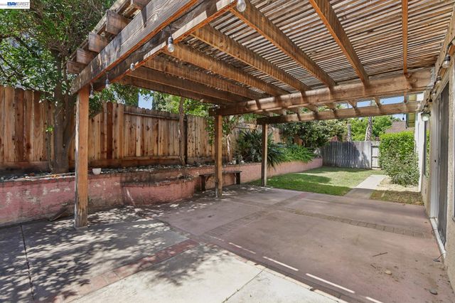1846 Bayberry Ln, Tracy, CA 95376