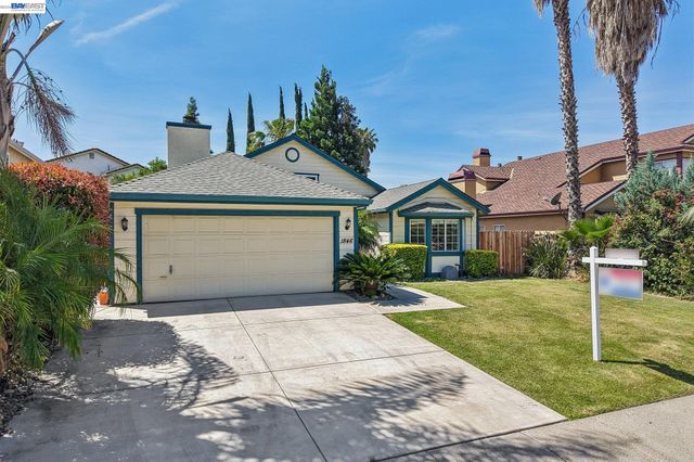 1846 Bayberry Ln, Tracy, CA 95376