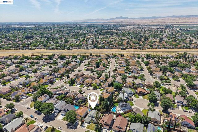 1846 Bayberry Ln, Tracy, CA 95376