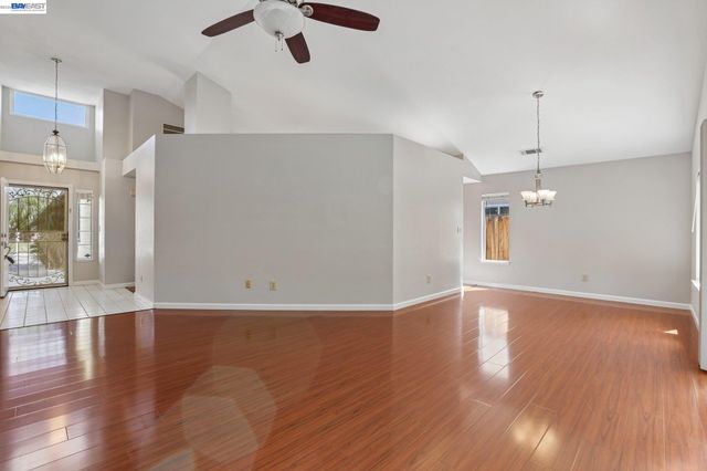 1846 Bayberry Ln, Tracy, CA 95376