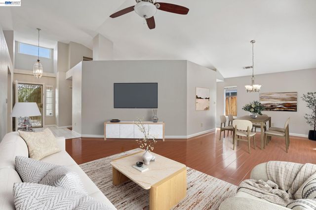 1846 Bayberry Ln, Tracy, CA 95376