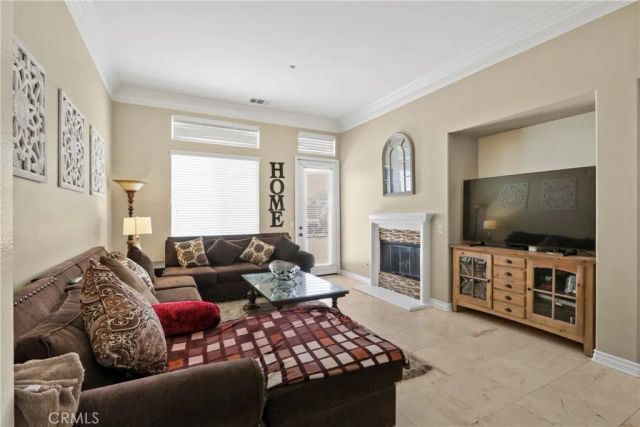 16521 Pismo Way, Fontana, CA 92336