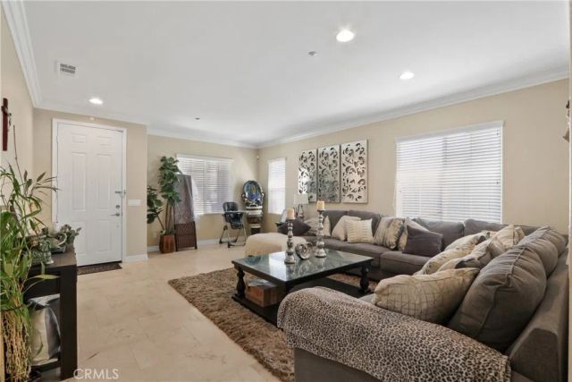16521 Pismo Way, Fontana, CA 92336