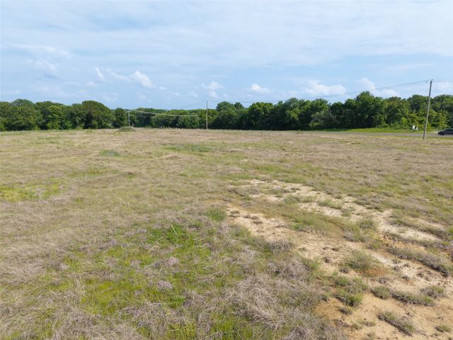 762 E Main Street, Gun Barrel City, TX 75156