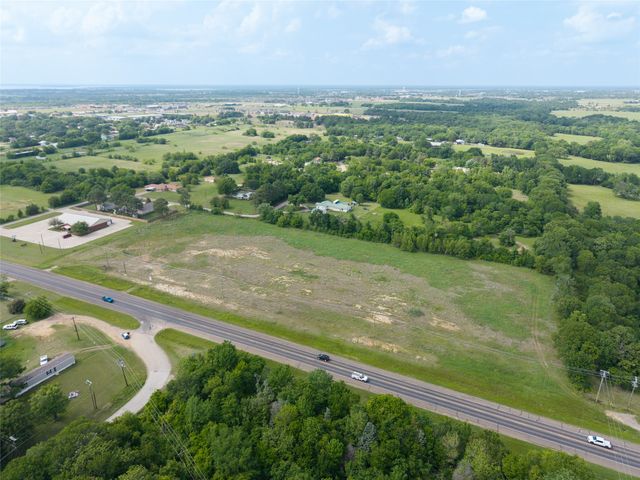 762 E Main Street, Gun Barrel City, TX 75156