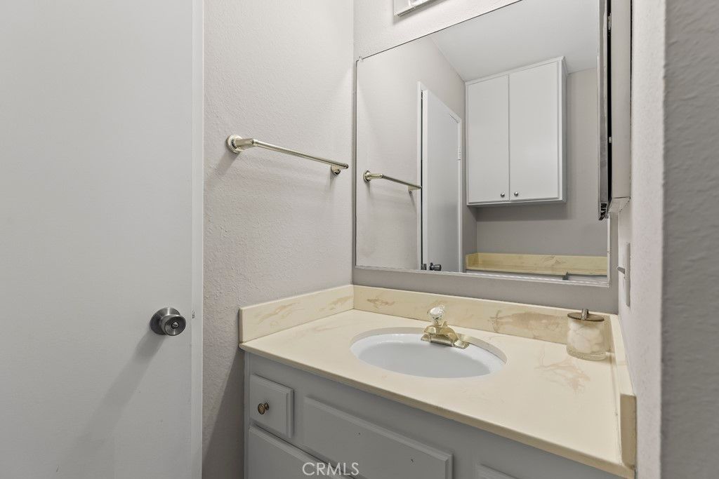 Image 33 of property listing at 48652 Desert Flower Drive, Palm Desert, CA 92260