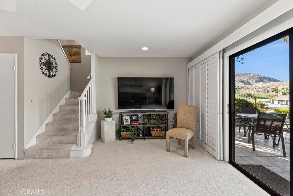 Image 7 of property listing at 48652 Desert Flower Drive, Palm Desert, CA 92260