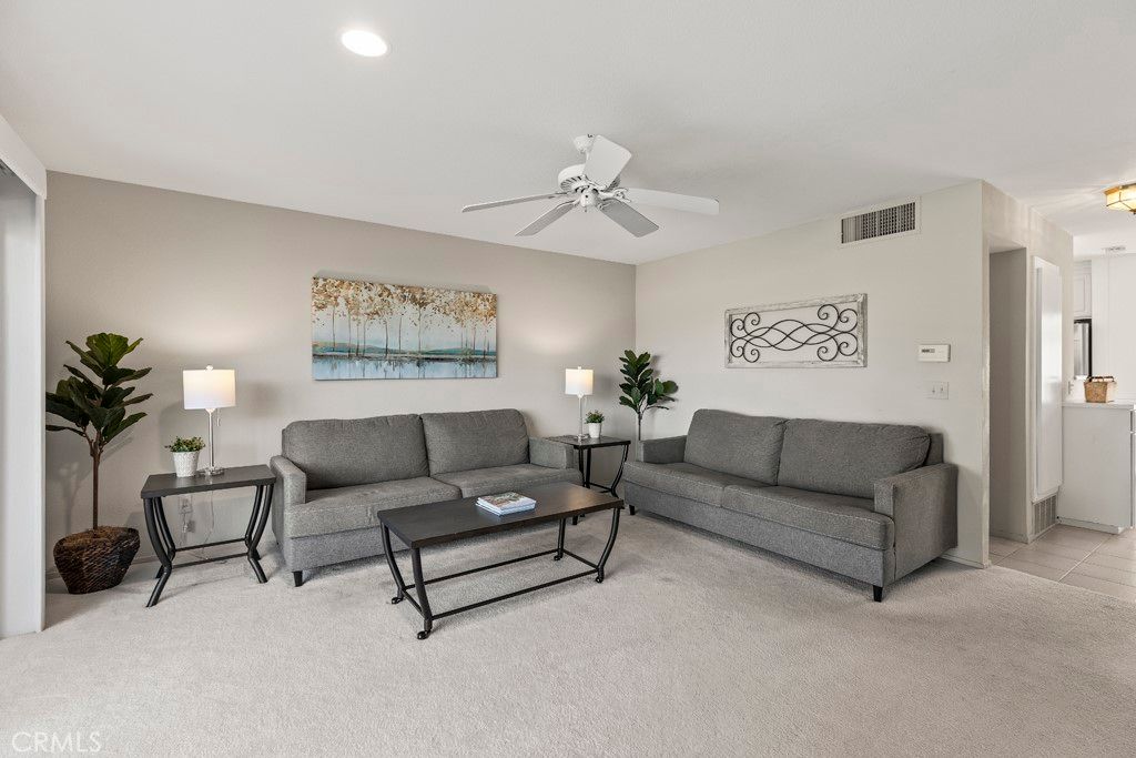 Image 9 of property listing at 48652 Desert Flower Drive, Palm Desert, CA 92260