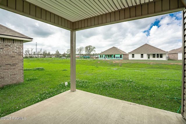 206 Chestnut Oak Drive, Lafayette, LA 70507