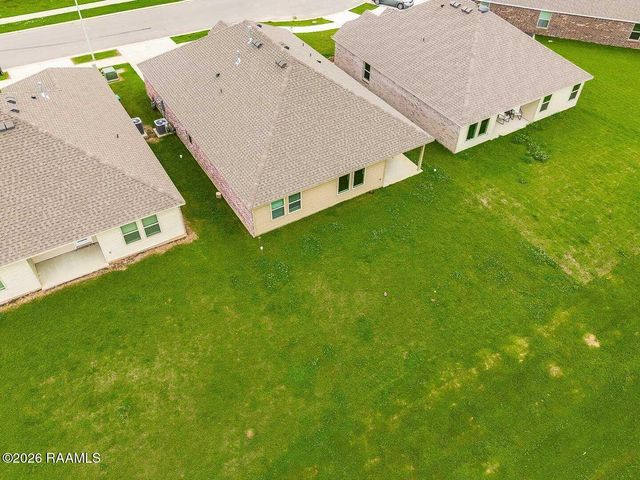 206 Chestnut Oak Drive, Lafayette, LA 70507