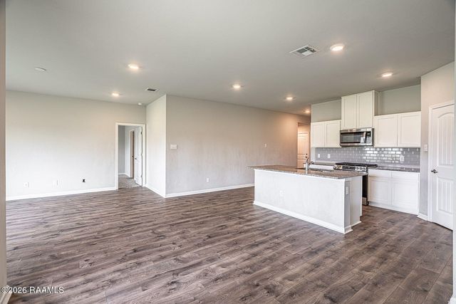 206 Chestnut Oak Drive, Lafayette, LA 70507