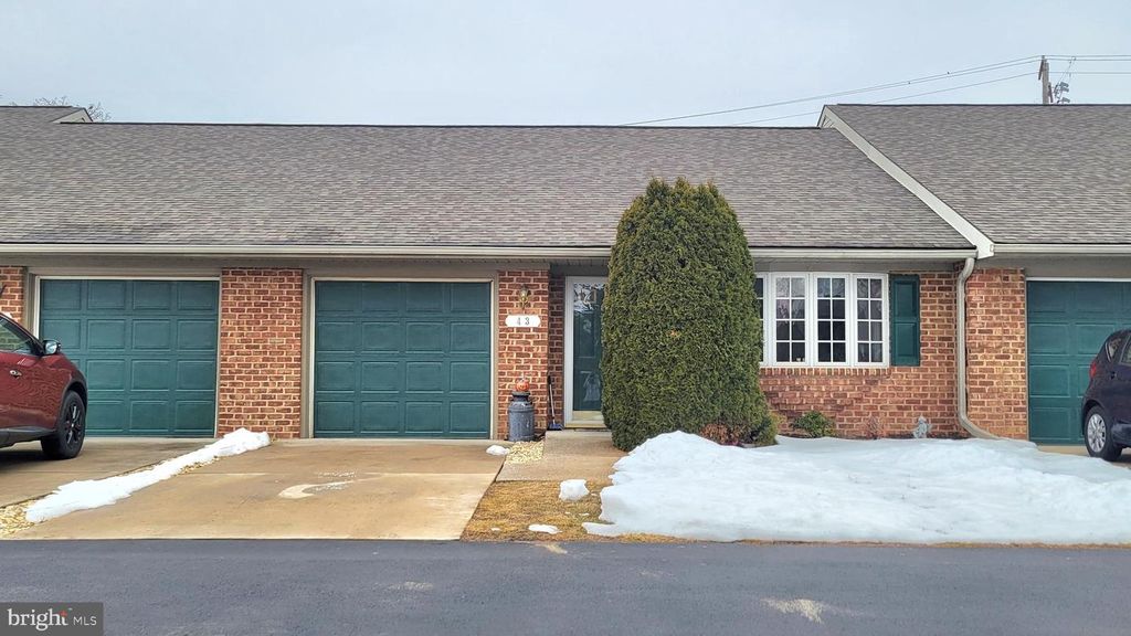 Image 1 of property listing at 43 SUNBROOK LN #6, Hagerstown, MD 21742