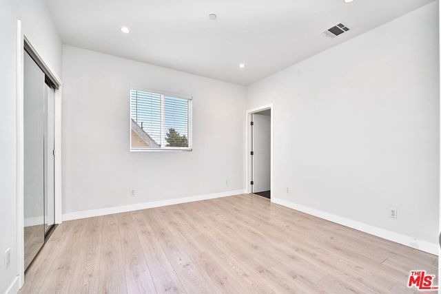 1143 Irolo Street, Los Angeles, CA 90006