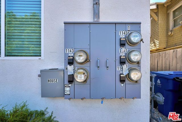 1143 Irolo Street, Los Angeles, CA 90006