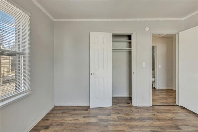 320 E Fairchild Drive, Midwest City, OK 73110