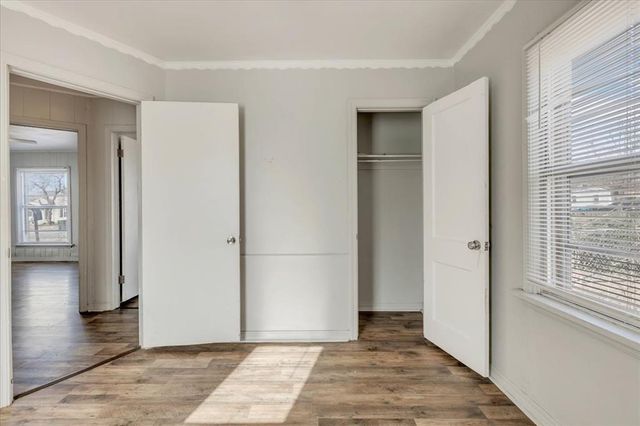 320 E Fairchild Drive, Midwest City, OK 73110