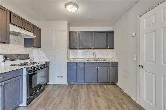 320 E Fairchild Drive, Midwest City, OK 73110