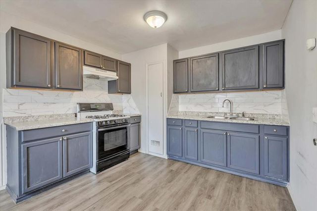 320 E Fairchild Drive, Midwest City, OK 73110