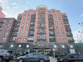 14218 38th Avenue 9C, Flushing, NY 11354
