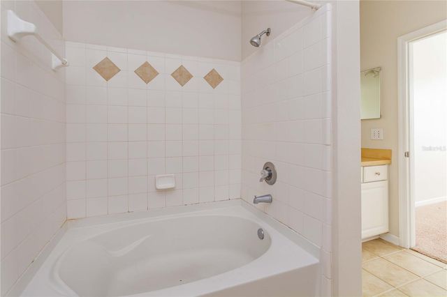 12849 MADISON POINT CIRCLE 201, Orlando, FL 32821