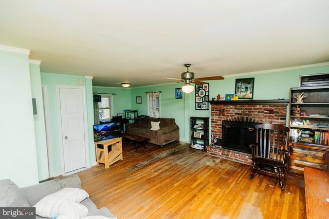 29 CADWALLADER CT, Yardley, PA 19067