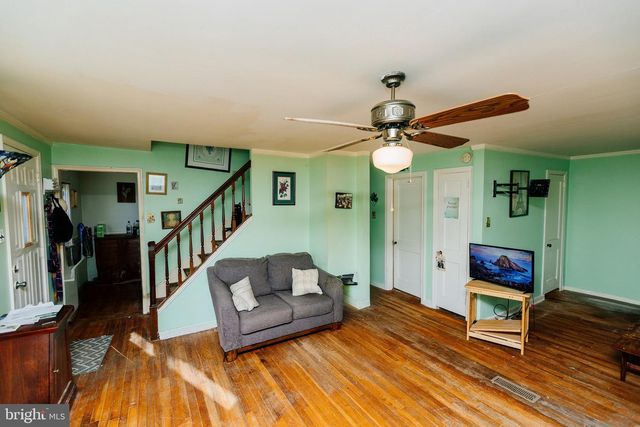 29 CADWALLADER CT, Yardley, PA 19067