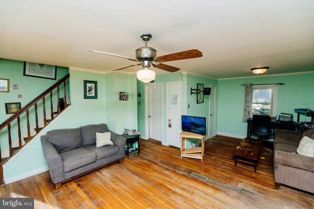 29 CADWALLADER CT, Yardley, PA 19067