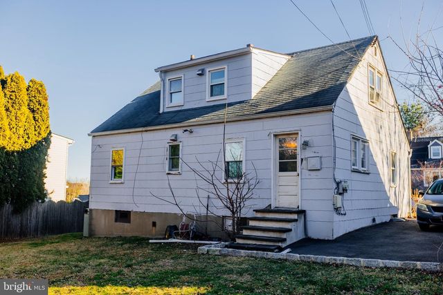 29 CADWALLADER CT, Yardley, PA 19067