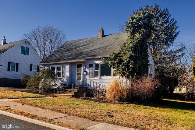 29 CADWALLADER CT, Yardley, PA 19067