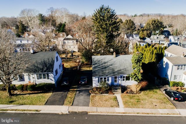 29 CADWALLADER CT, Yardley, PA 19067