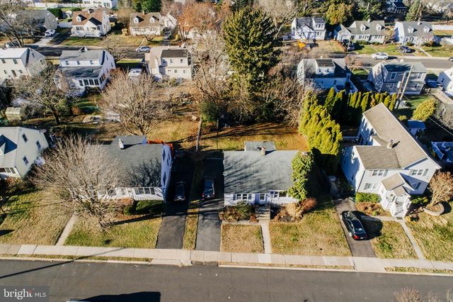 29 CADWALLADER CT, Yardley, PA 19067