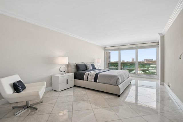 2100 S Ocean Lane 703, Fort Lauderdale, FL 33316