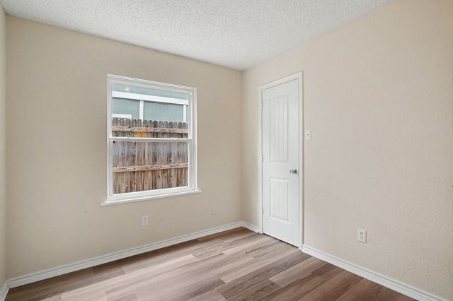 1815 Lipscomb Street, Fort Worth, TX 76110