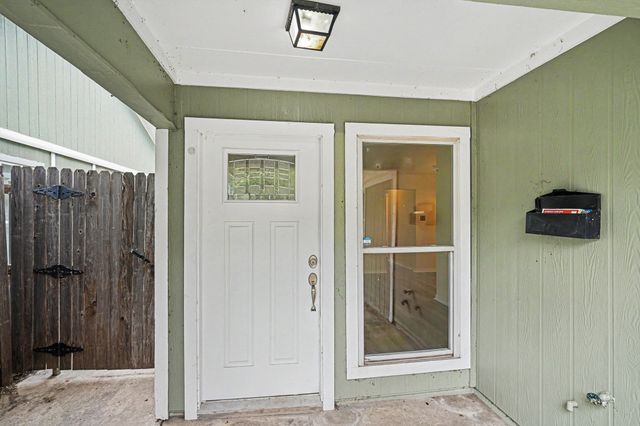 1815 Lipscomb Street, Fort Worth, TX 76110