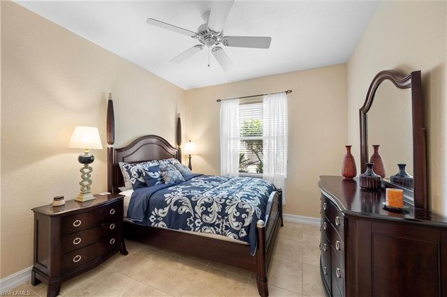 6815 Ascot DR 102, Naples, FL 34113