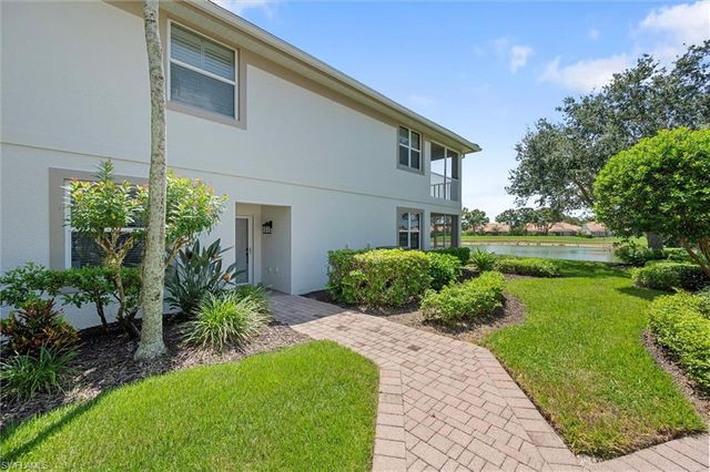6815 Ascot DR 102, Naples, FL 34113