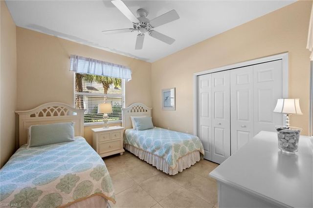 6815 Ascot DR 102, Naples, FL 34113