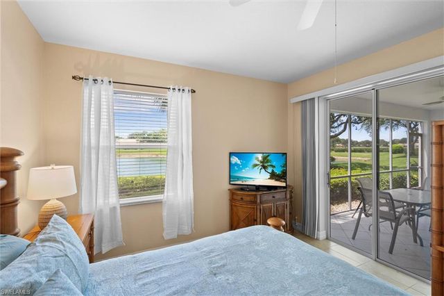 6815 Ascot DR 102, Naples, FL 34113