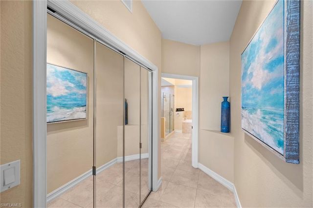 6815 Ascot DR 102, Naples, FL 34113