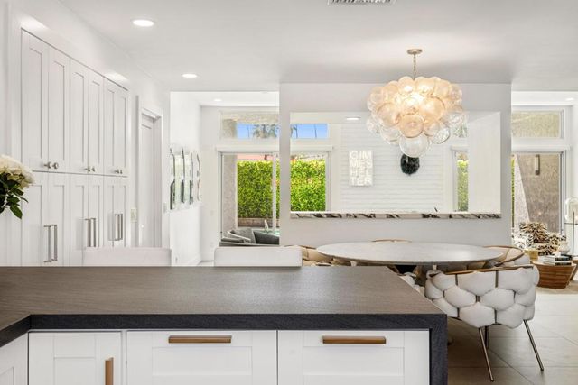 73905 Flagstone Lane, Palm Desert, CA 92260