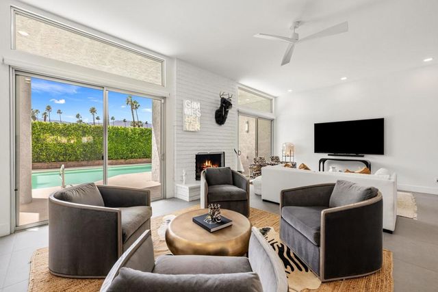 73905 Flagstone Lane, Palm Desert, CA 92260