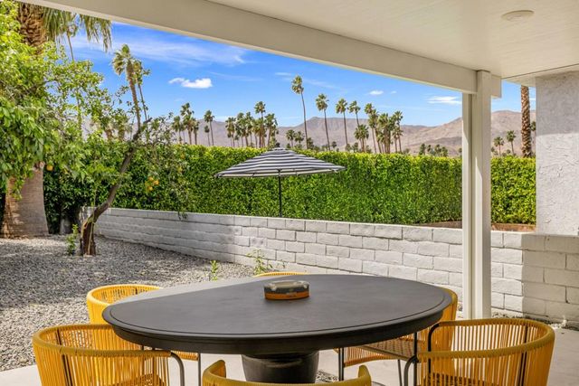 73905 Flagstone Lane, Palm Desert, CA 92260