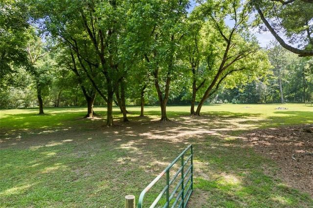 3651 Chandler Haulk Road, Loganville, GA 30052