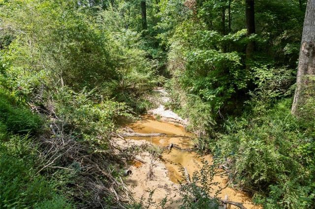 3651 Chandler Haulk Road, Loganville, GA 30052