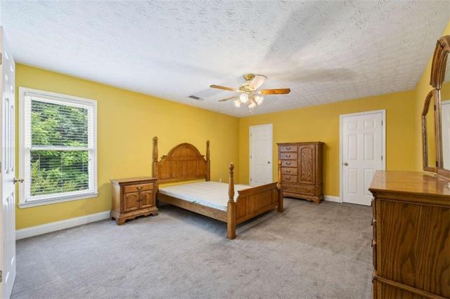 3651 Chandler Haulk Road, Loganville, GA 30052