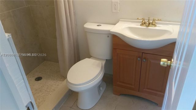 1926 Rodman St 1, Hollywood, FL 33020