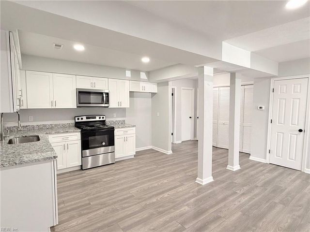 2134 Point Hollow CT, Virginia Beach, VA 23455